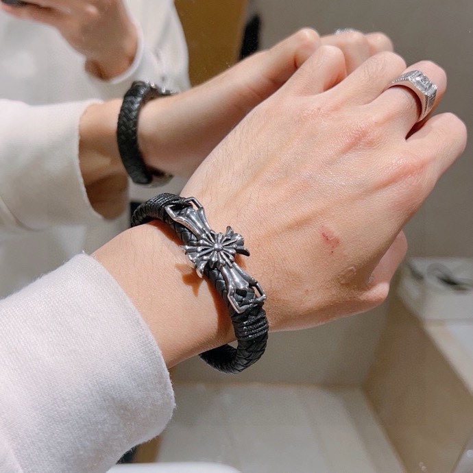 Gvc*1 bracelets